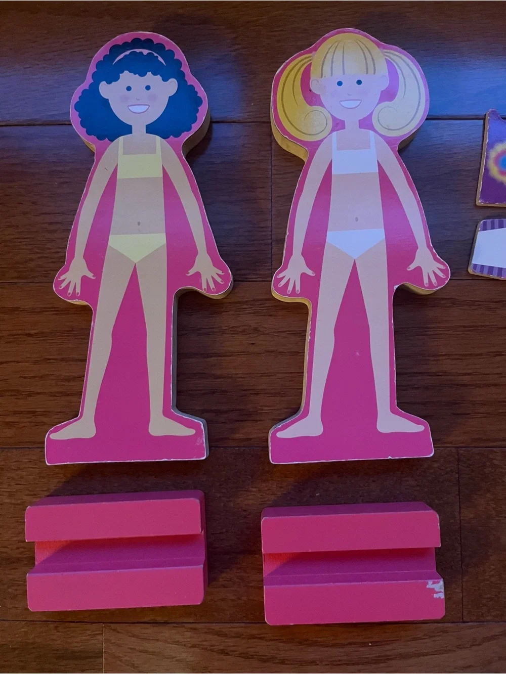 Melissa & Doug Abby and Emma Magnetic Dress-Up Dolls and Accessories